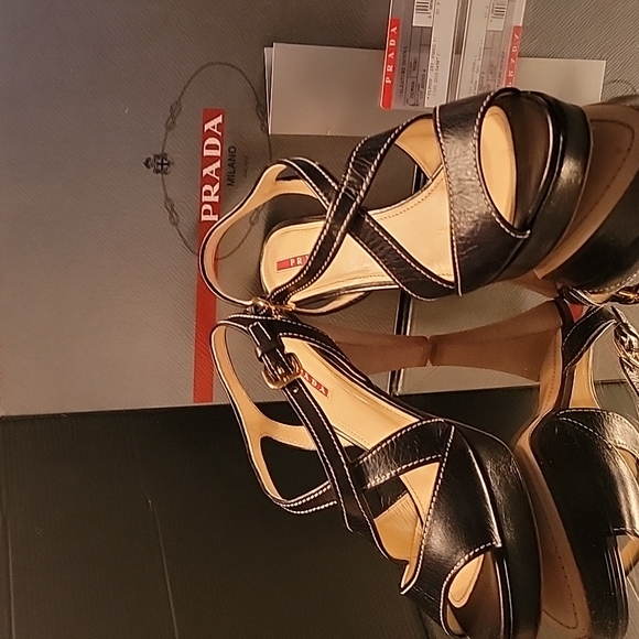 Prada  black sandles sz 39,  heel height 3.5 , and 1 in platform - Picture 1 of 14